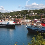 ferries-at-oban