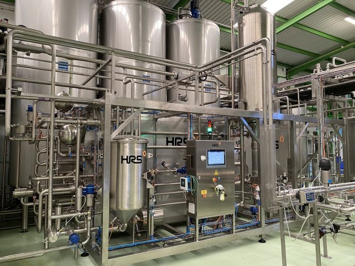 The HRS DSI Series uses direct steam injection to increase the speed of sterilising products such as plant milk